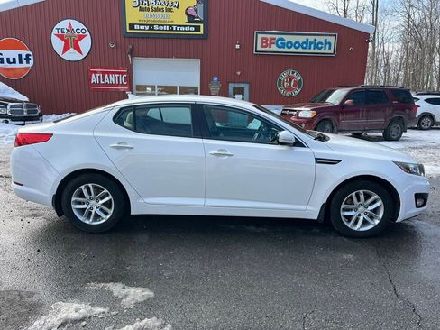 Used 2013 Kia Optima LX w/ Convenience Pkg image 3