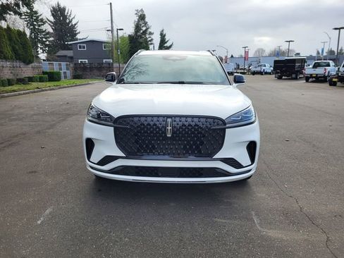 New 2026 Lincoln Aviator Black Label w/ Jet Appearance Package image 10