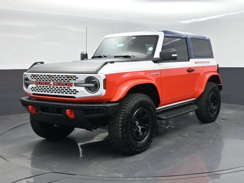 Certified 2025 Ford Bronco Stroppe Edition AWD/4WD image 4