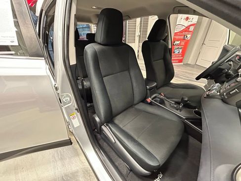 Used 2015 Toyota RAV4 LE image 5