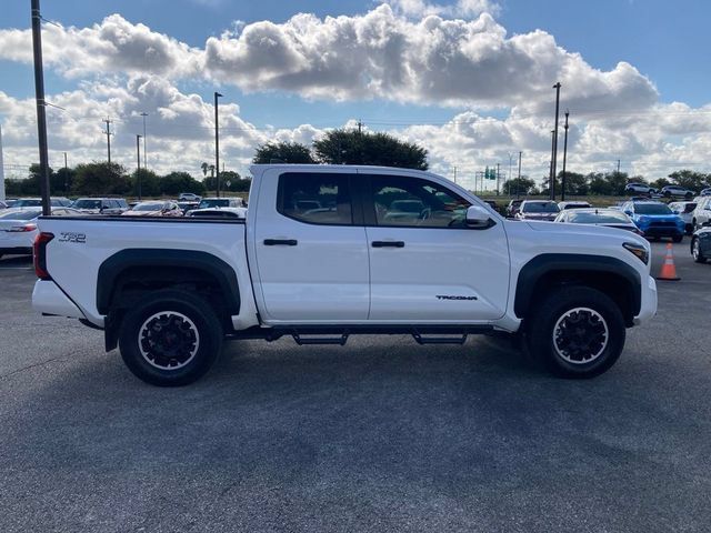 Used 2024 Toyota Tacoma TRD Off-Road AWD/4WD image 3