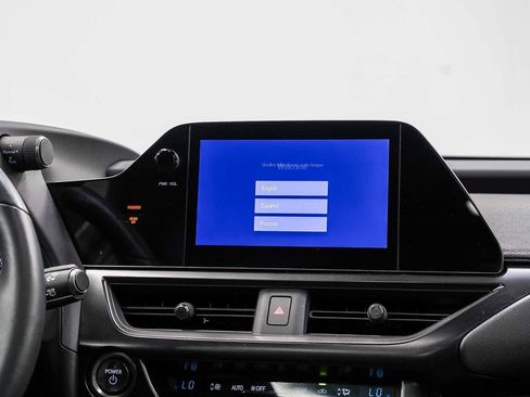 Used 2024 Lexus UX 250h FWD image 14