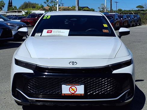 Certified 2023 Toyota Crown XLE image 2