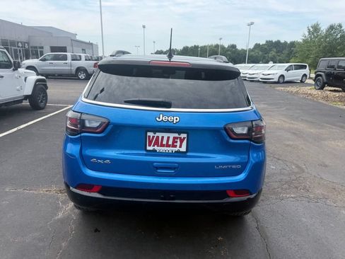 Used 2025 Jeep Compass Limited w/ Elite Group AWD/4WD image 8