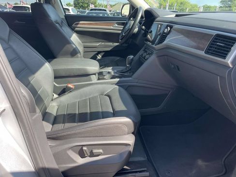Used 2018 Volkswagen Atlas SEL Premium AWD/4WD image 8