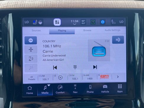 Used 2022 RAM 1500 Limited w/ Body Color Bumper Group AWD/4WD image 15