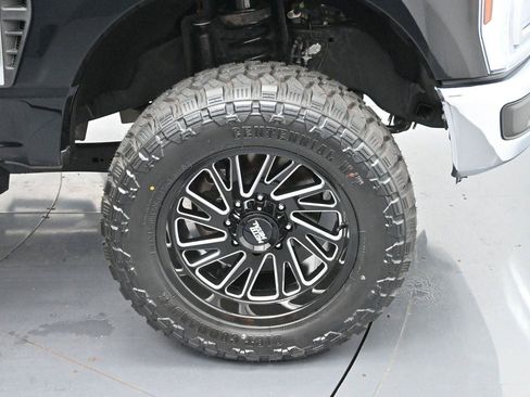 Used 2024 Ford F250 Lariat AWD/4WD image 33