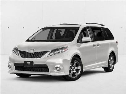 Used 2017 Toyota Sienna SE