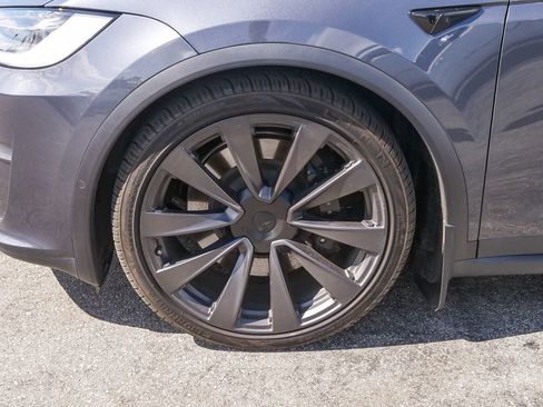 Used 2022 Tesla Model X Plaid AWD/4WD image 6