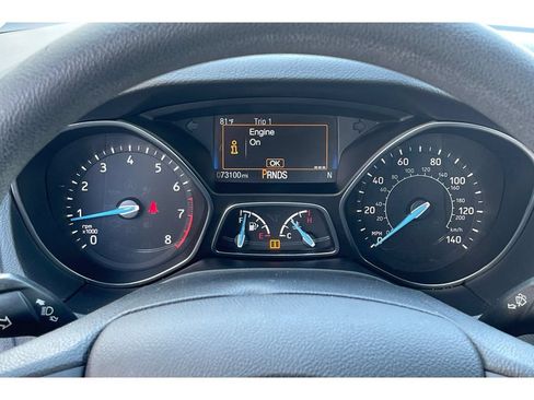 Used 2018 Ford Focus SE FWD image 35