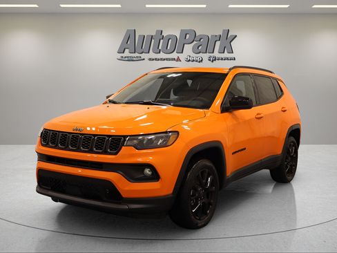 New 2026 Jeep Compass Latitude w/ Sun and Sound Group AWD/4WD image 6