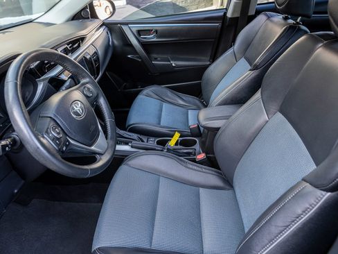 Used 2015 Toyota Corolla S FWD image 21