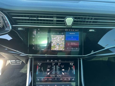 Used 2025 Audi Q8 Premium Plus image 13