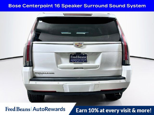 Used 2019 Cadillac Escalade Premium Luxury AWD/4WD image 7