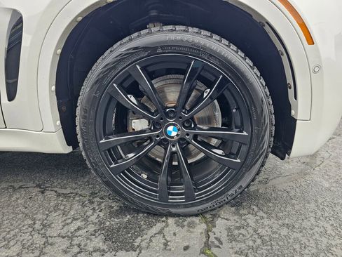 Used 2017 BMW X6 xDrive35i image 7