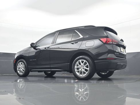Used 2022 Chevrolet Equinox LT AWD/4WD image 28