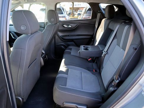 Used 2025 Chevrolet Blazer LT image 16