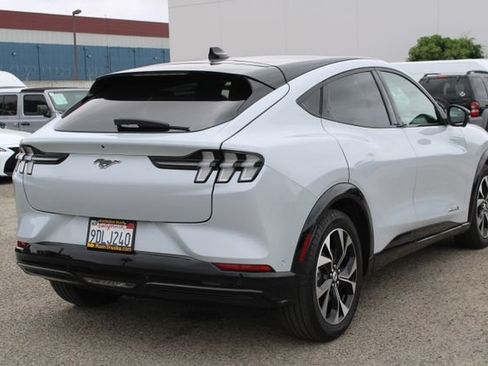Used 2022 Ford Mustang Mach-E Premium AWD/4WD image 5