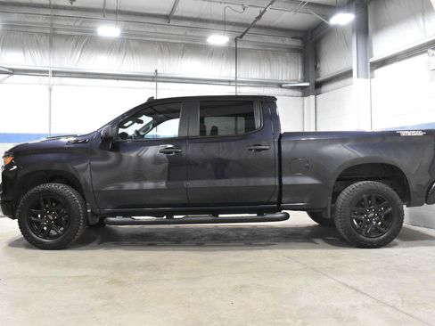 Used 2023 Chevrolet Silverado 1500 Custom Trail Boss w/ LPO, Dark Essentials Package AWD/4WD image 19