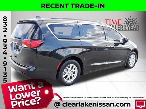Used 2021 Chrysler Voyager Lxi image 7