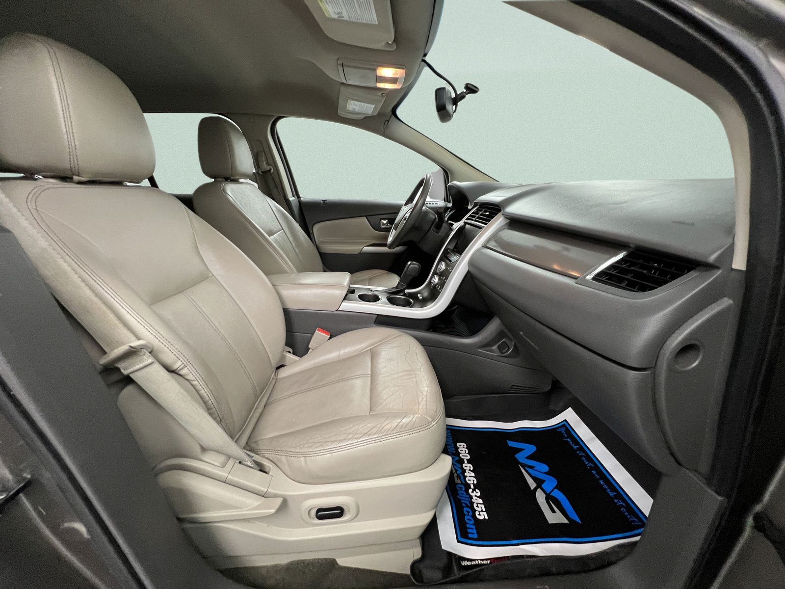 Used 2014 Ford Edge SEL w/ Equipment Group 205A AWD/4WD image 38