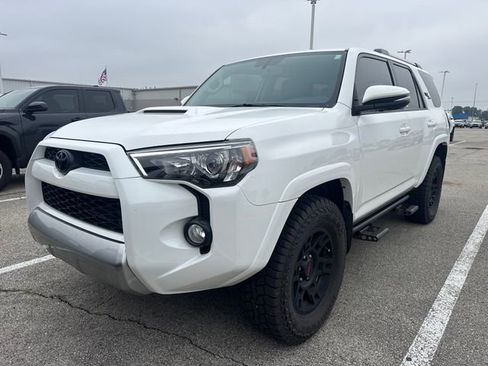 Used 2018 Toyota 4Runner TRD Off-Road Premium AWD/4WD image 1
