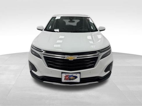 Certified 2024 Chevrolet Equinox LT w/ LPO, Floor Liner Package image 8