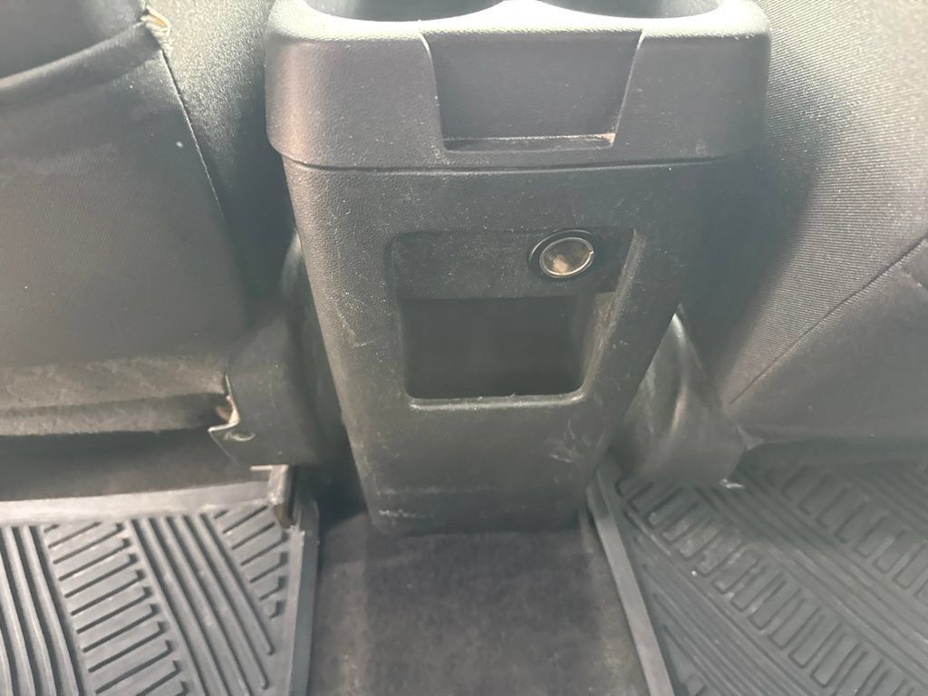 Used 2012 Ford Escape XLT FWD image 22