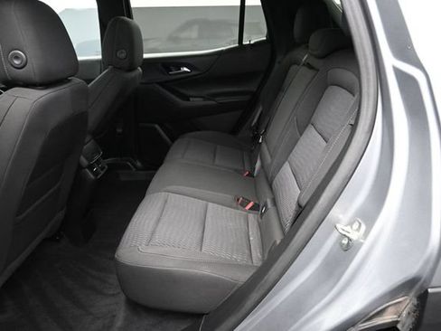 Used 2025 Chevrolet Equinox LT AWD/4WD image 7