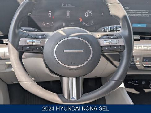 Certified 2024 Hyundai Kona SEL AWD/4WD image 18