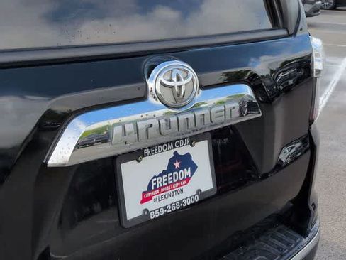 Used 2015 Toyota 4Runner Limited AWD/4WD image 13