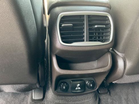 Used 2020 Hyundai Santa Fe Limited FWD image 12