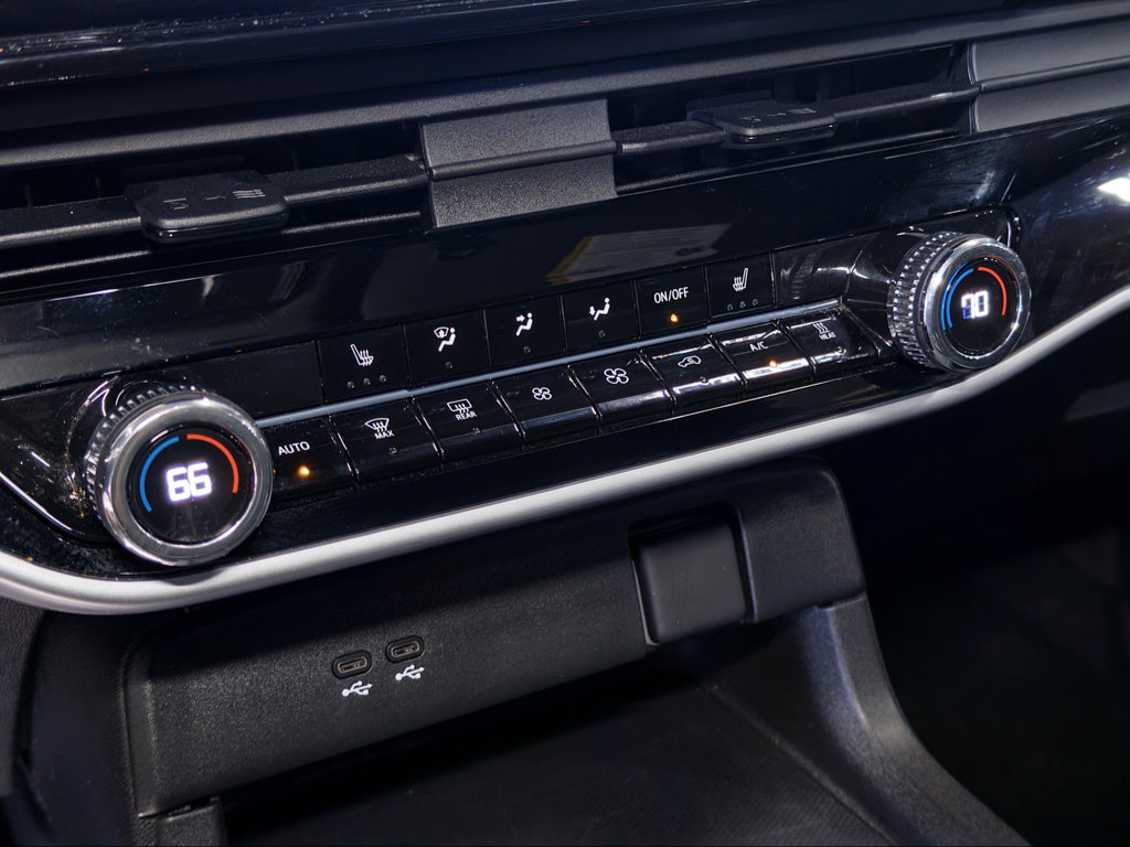 Used 2025 Honda Prologue EX image 16