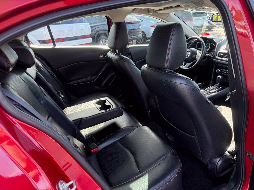 Used 2016 MAZDA MAZDA3 s Grand Touring FWD image 19