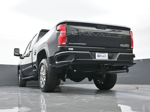 New 2026 Chevrolet Silverado 2500 High Country w/ High Country Premium Package AWD/4WD image 48