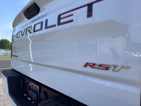 Used 2020 Chevrolet Silverado 1500 RST AWD/4WD image 40