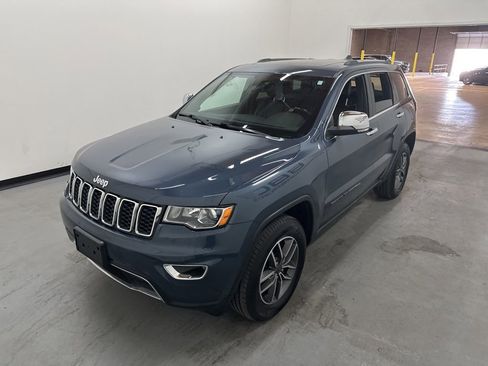 Used 2020 Jeep Grand Cherokee Limited w/ Luxury Group II image 22