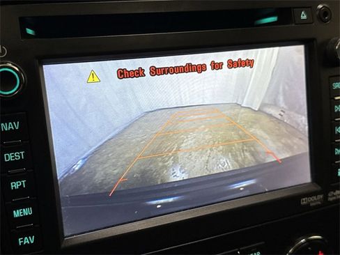 Used 2014 GMC Yukon Denali image 21