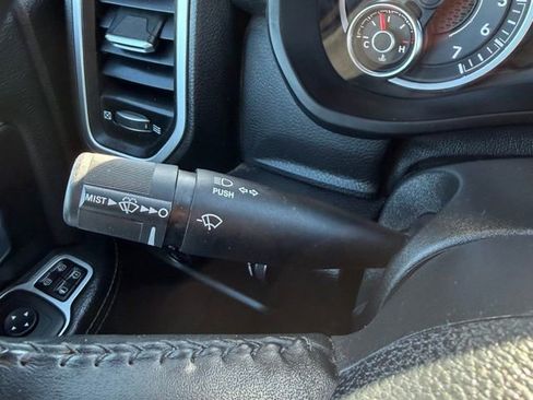 Used 2024 RAM 2500 Big Horn AWD/4WD image 18