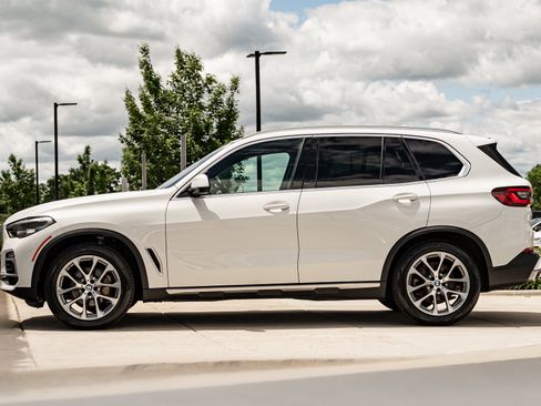 Used 2021 BMW X5 xDrive40i w/ Convenience Package AWD/4WD image 6