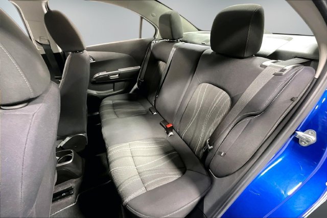 Used 2020 Chevrolet Sonic LT FWD image 20