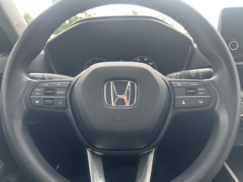 Used 2023 Honda CR-V EX image 8