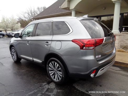 Used 2020 Mitsubishi Outlander SEL image 4