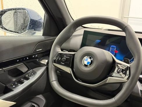 Used 2024 BMW 530i xDrive w/ Premium Package AWD/4WD image 12