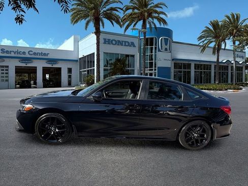 Used 2024 Honda Civic Sport image 5