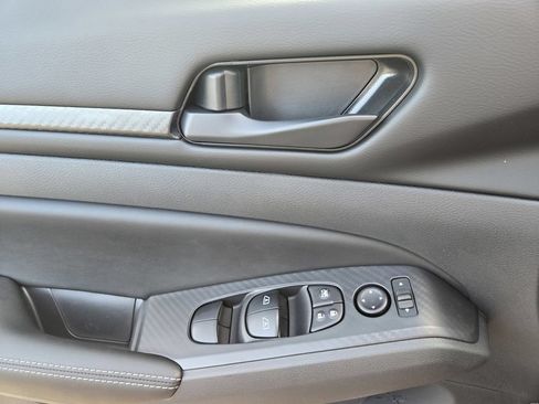 New 2026 Nissan Altima 2.5 SV FWD image 13