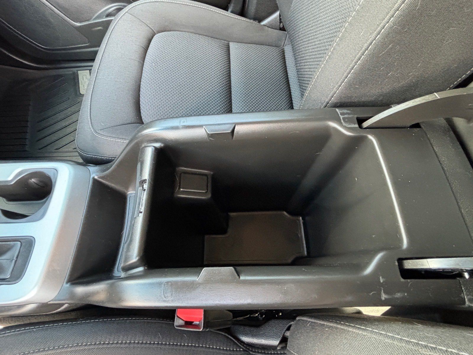 Used 2022 Chevrolet Colorado LT RWD image 18