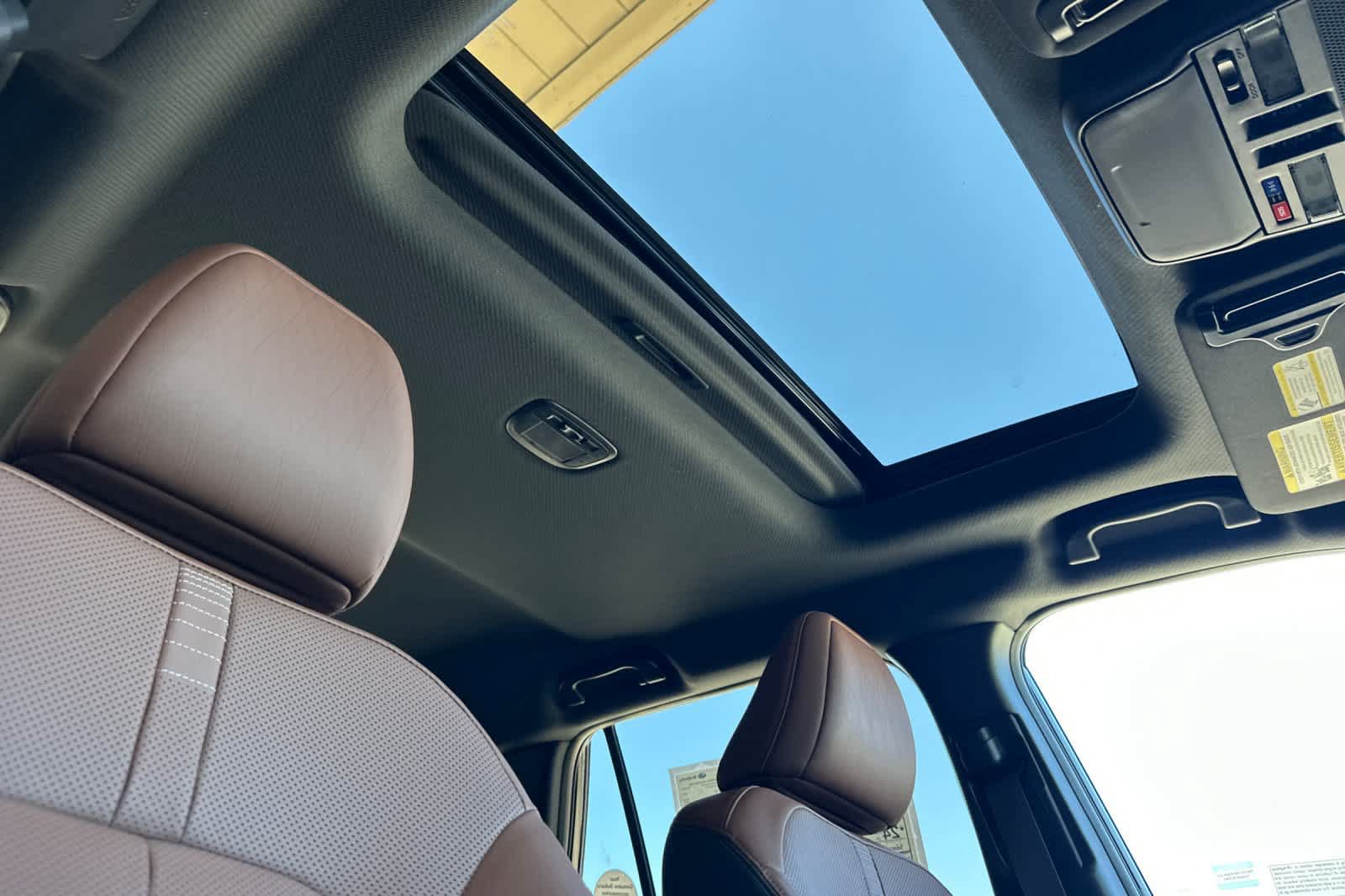 New 2026 Subaru Outback Touring XT AWD/4WD image 18