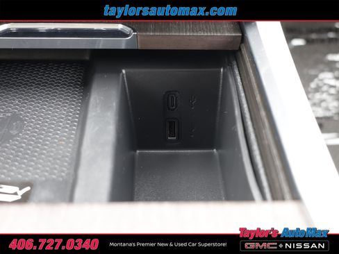 Used 2024 GMC Acadia Denali image 25