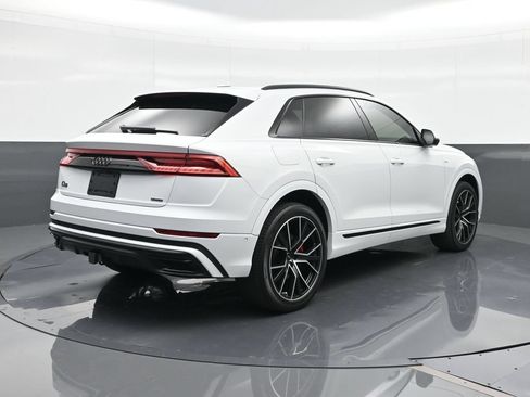 Used 2022 Audi Q8 Premium Plus AWD/4WD image 5